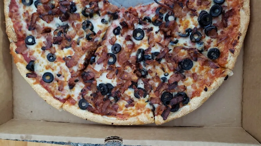 Large Sausage and Black Olive Pizza